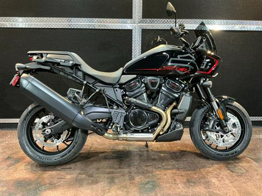 2025 Harley-Davidson Pan America® 1250 ST