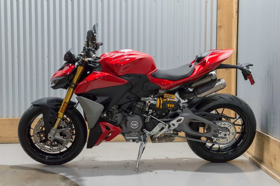 2026 Ducati Streetfighter V2 S