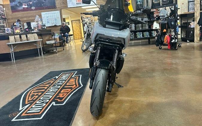 2025 Harley-Davidson® Pan America® 1250 ST