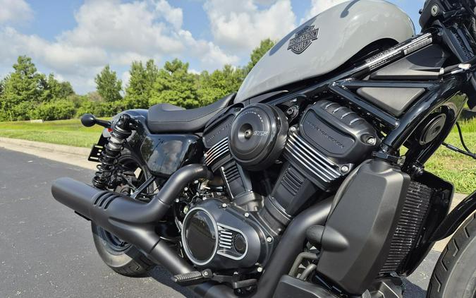 RH975 2026 Nightster