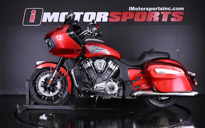 2024 Indian Motorcycle® Challenger® Limited Sunset Red Metallic