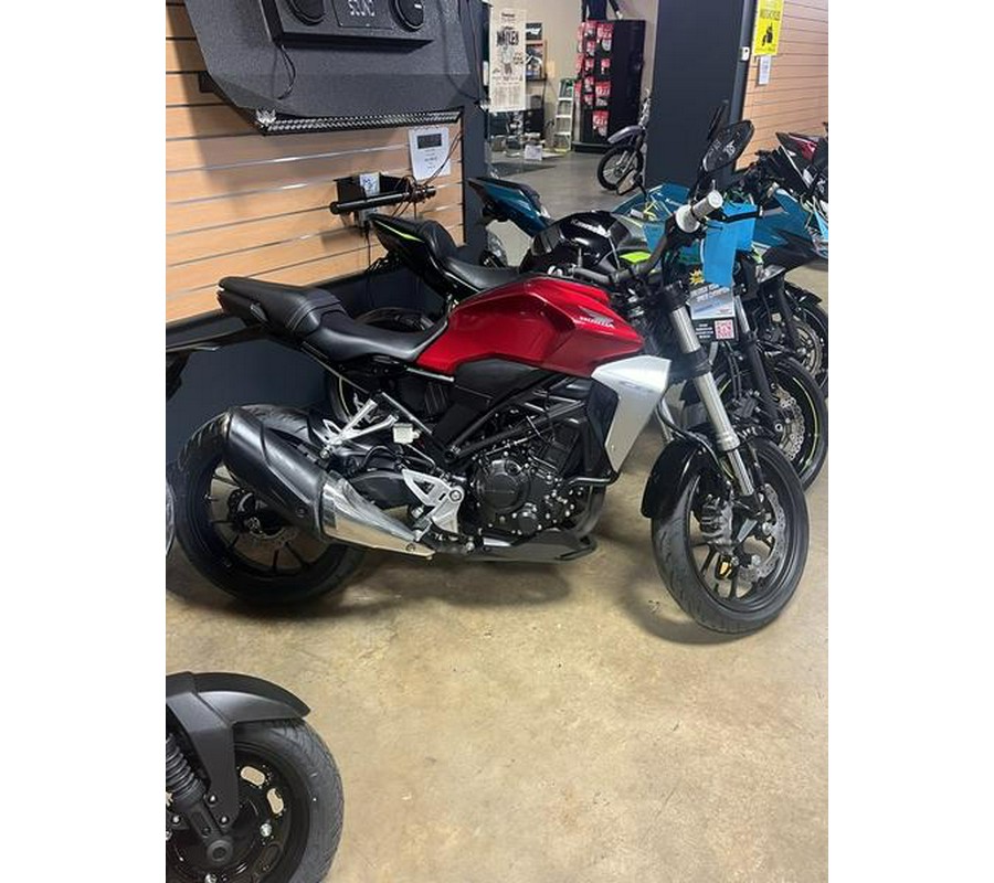 2019 Honda® CB300R