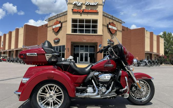 2021 Harley-Davidson® FLHTCUTG Tri Glide® Ultra Billiard Red 852990