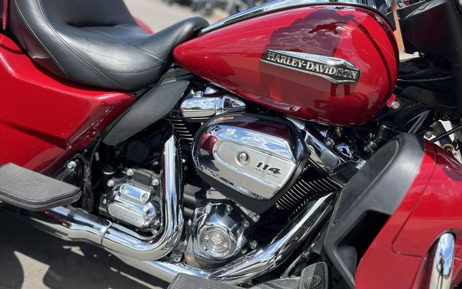 2021 Harley-Davidson® FLHTCUTG Tri Glide® Ultra Billiard Red 852990