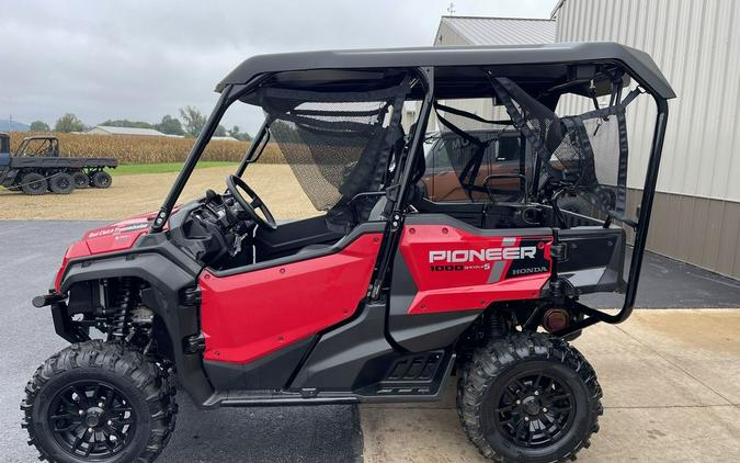 2024 Honda® Pioneer 1000-5 Deluxe