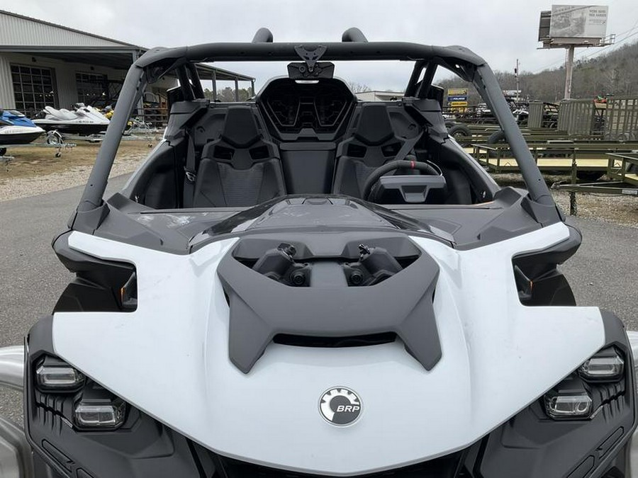 2024 Can-Am® Maverick R 999T DCT