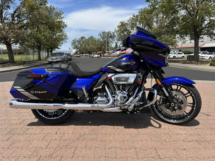 FLHXSE 2025 CVO™ Street Glide™