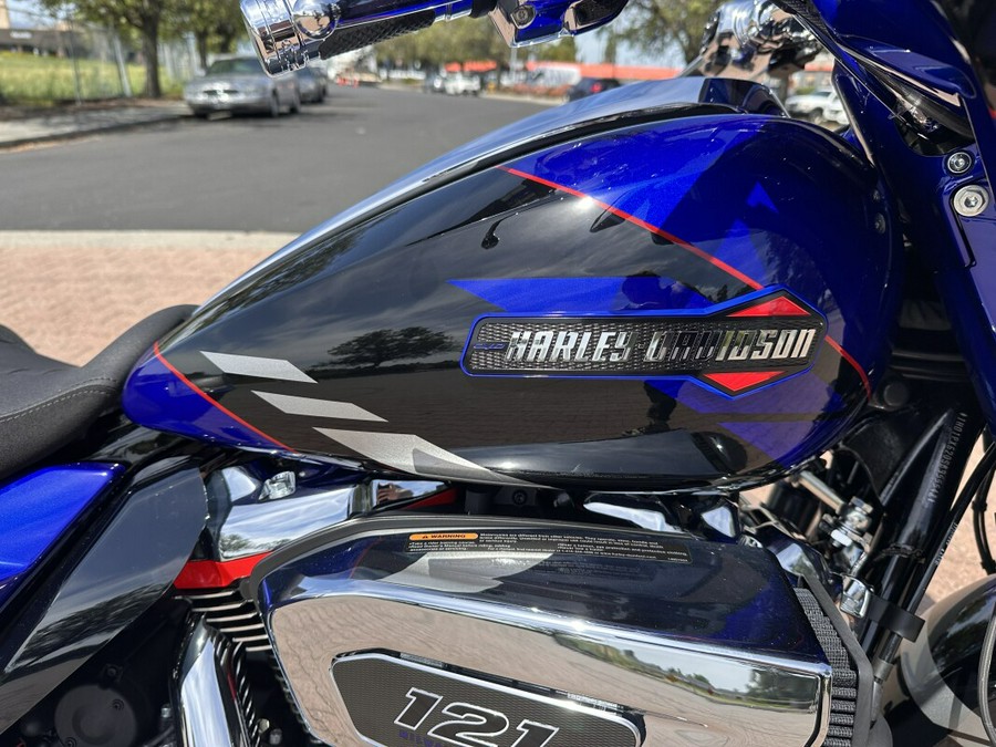 FLHXSE 2025 CVO™ Street Glide™