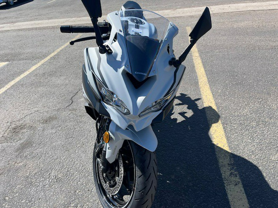 2025 Kawasaki Ninja® ZX™-4RR ABS