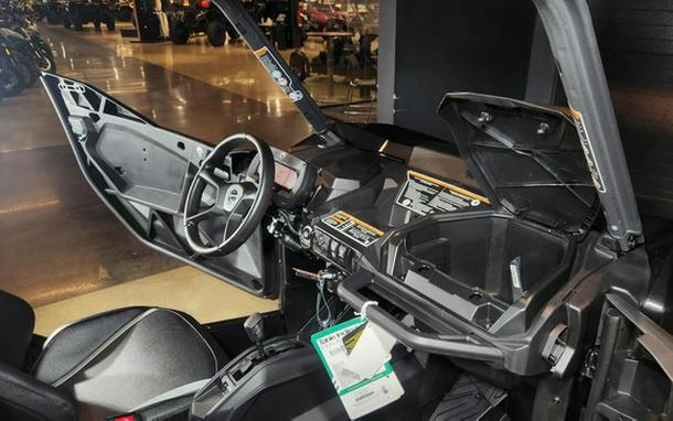 2026 Can-Am Commander MAX XT 1000R