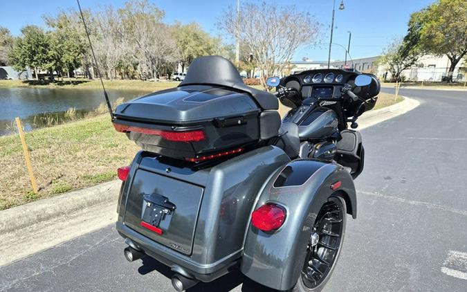2025 Harley-Davidson FLHTCUTG - Tri Glide Ultra