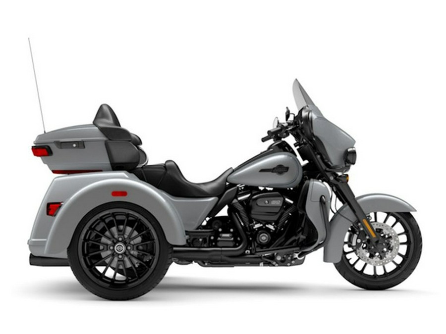 2025 Harley-Davidson FLHTCUTG - Tri Glide Ultra
