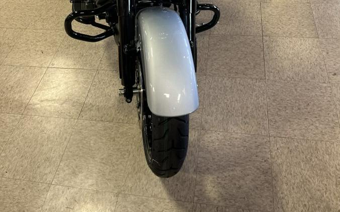 2023 Harley-Davidson Street Glide Special Atlas Silver Metallic – Black Fini