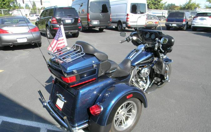 2013 Harley-Davidson Tri Glide Ultra FLHTCUTG