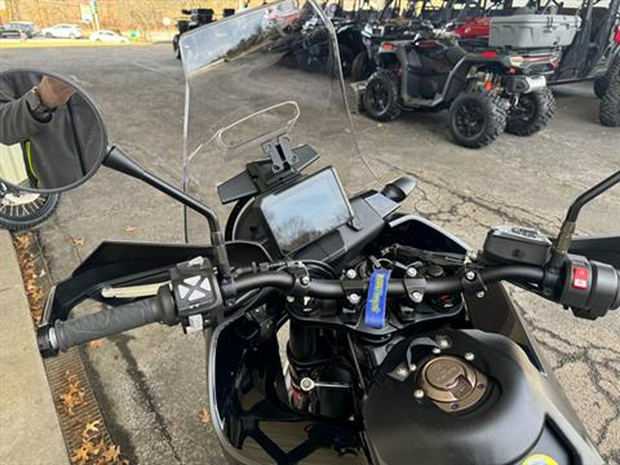 2022 Husqvarna Norden 901