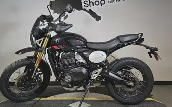 2026 Triumph SCRAMBLER 400 XC