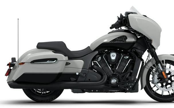 2026 Indian Chieftain® PowerPlus Dark Horse with 112 and PowerBand Audio Package