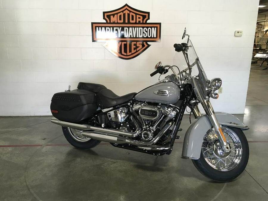 2024 Harley-Davidson® FLHCS - Heritage Classic