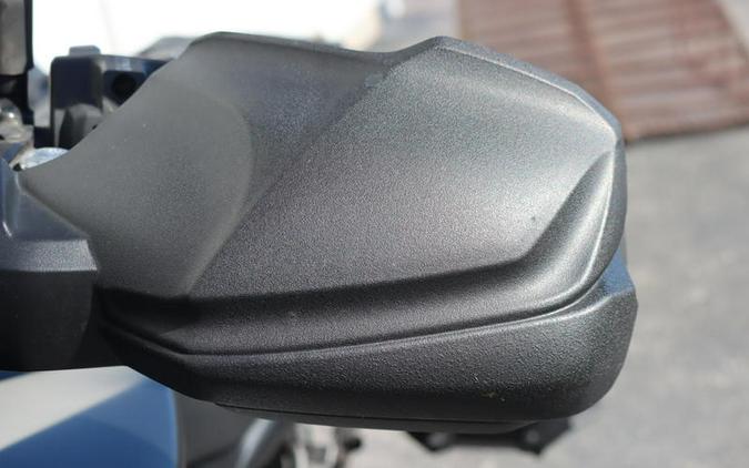 2019 Kawasaki Versys® 1000 SE LT+