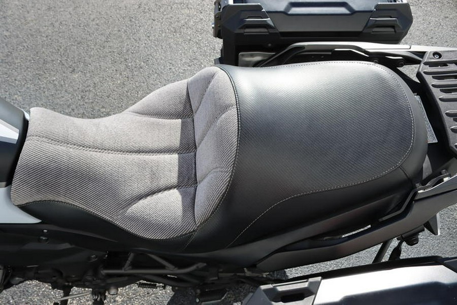 2019 Kawasaki Versys® 1000 SE LT+