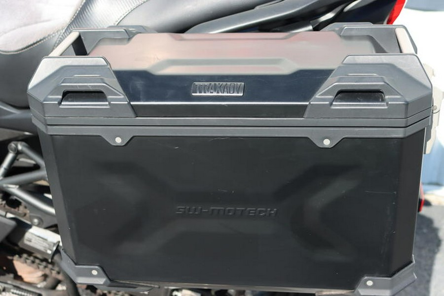 2019 Kawasaki Versys® 1000 SE LT+