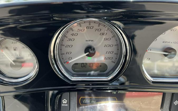 2017 Harley-Davidson® FLHXS Street Glide® Special Black Denim 627115