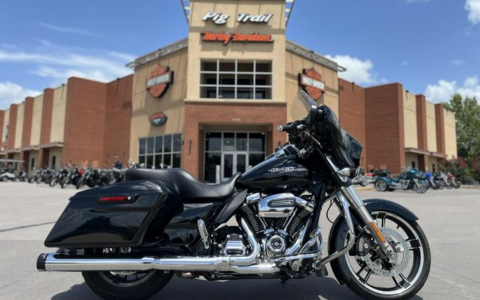 2017 Harley-Davidson® FLHXS Street Glide® Special Black Denim 627115