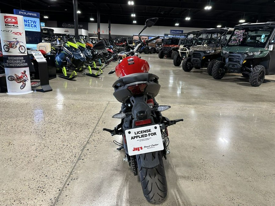 2022 Benelli 302S