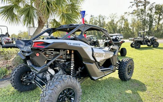 2024 Can-Am® Maverick X3 RS Turbo Catalyst Gray