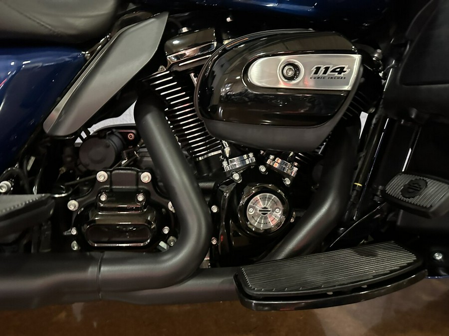 2022 Harley-Davidson Road Glide Limited FLTRK Reef Blue/Vivid Black
