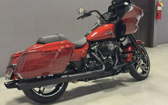 FLTRX 2025 Road Glide®