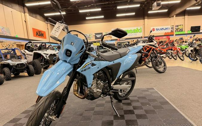 2025 Suzuki DR-Z 4SM