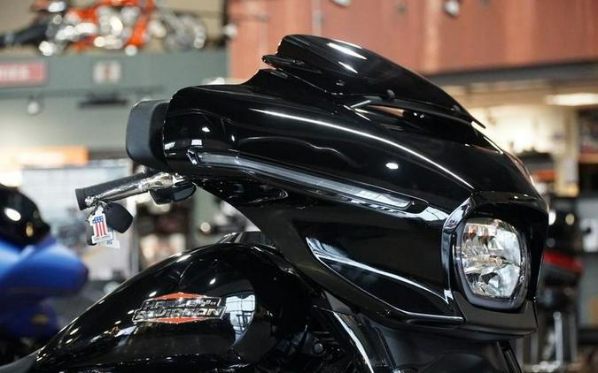 2026 Harley-Davidson® FLHX - Street Glide®