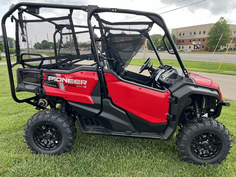 2024 Honda® Pioneer 1000-5 Deluxe