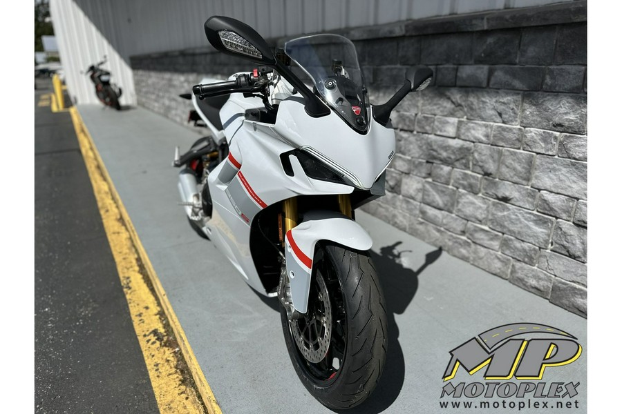 2024 Ducati SuperSport 950 S