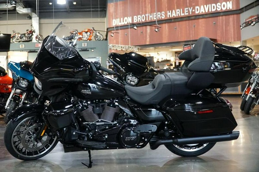 2026 Harley-Davidson® FLHXL - Street Glide® Limited