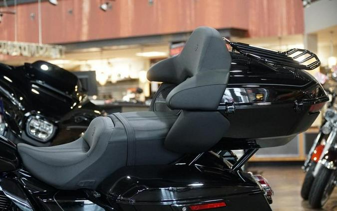 2026 Harley-Davidson® FLHXL - Street Glide® Limited