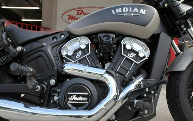 2022 Indian Scout Bobber ABS Silver Quartz Smoke