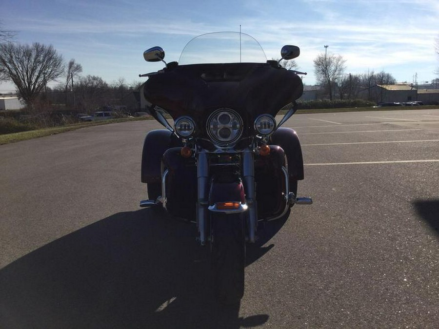 2015 Harley-Davidson® FLHTCUTG - Tri-Glide® Ultra
