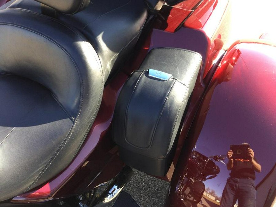 2015 Harley-Davidson® FLHTCUTG - Tri-Glide® Ultra