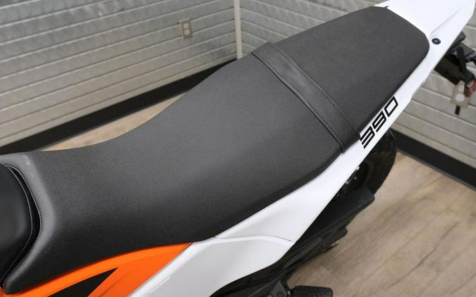 New 2025 KTM 390 ENDURO R