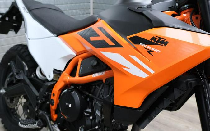 New 2025 KTM 390 ENDURO R