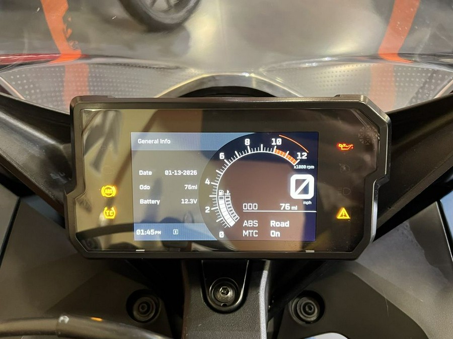 2023 KTM RC 390