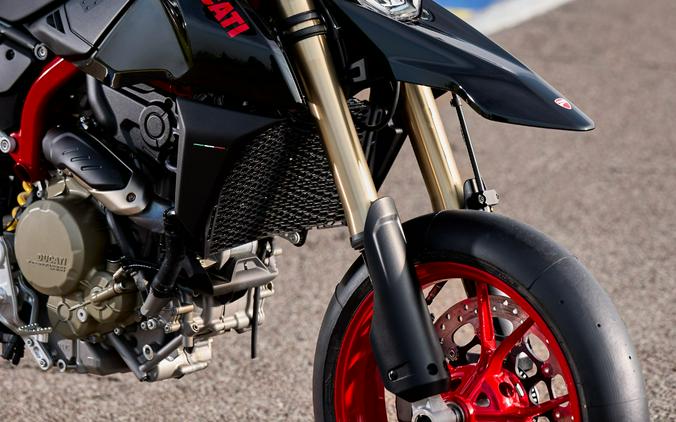 2026 Ducati Hypermotard 698 Mono Nera