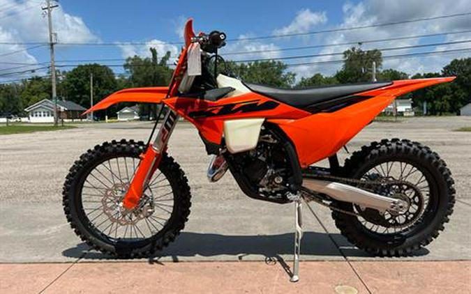 2025 KTM 125 XC