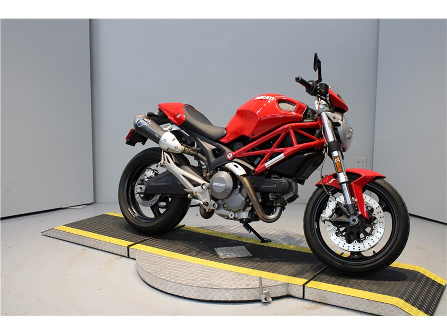 2016 DUCATI MONSTER 821