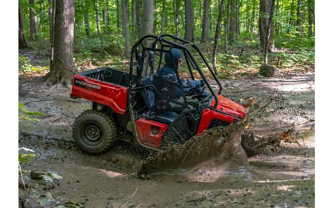 2026 Pioneer 520 - Honda