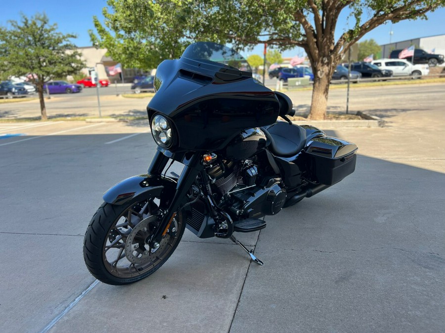 2023 Harley-Davidson® Street Glide® ST Black