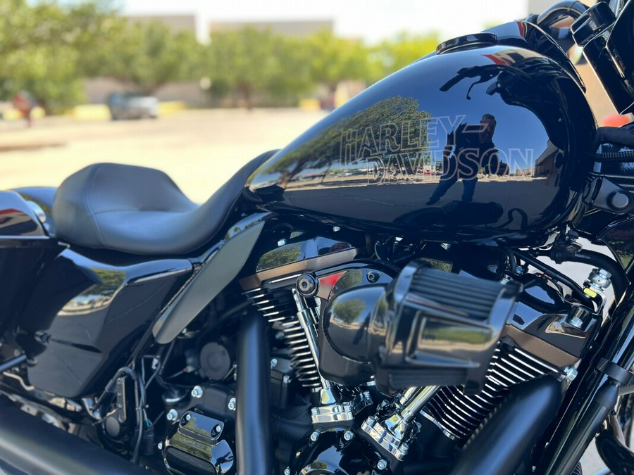 2023 Harley-Davidson® Street Glide® ST Black