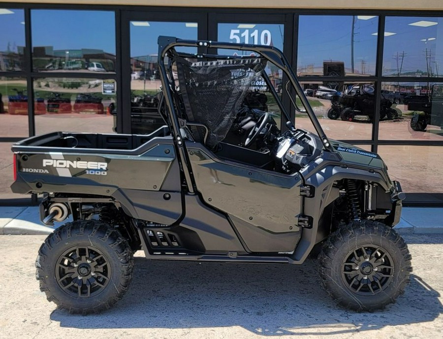 2024 Honda® Pioneer 1000 Deluxe